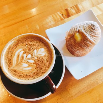 Pitango Bakery Cafe - Latte and cruffin - Cafes Near Me - Baltimore, Maryland