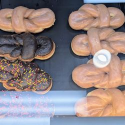 Daylight Donuts