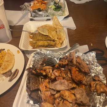 Gina's B-B-Q - Family style! $70 family pack - Korean Near Me - Honolulu, Hawaii