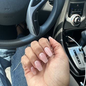 Signature Nails 2 - Skin Care Near Me - Hialeah, Florida
