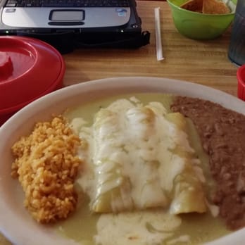 Lola's Mexican Food - #8 enchiladas del pollo. $7.57 after tax. - Mexican Near Me - Seguin, Texas