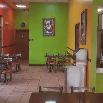 Roberto's Taco Shop - Mexican Near Me - Las Vegas, Nevada