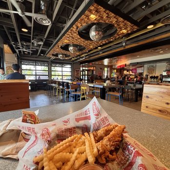 Raising Cane's Chicken Fingers - The 3 Finger Combo - Fast Food Near Me - Schaumburg, Illinois Raising Cane's Chicken Fingers - The 3 Finger Combo - Fast Food Near Me - Schaumburg, Illinois