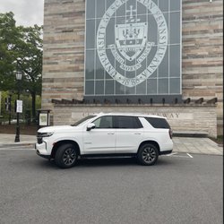 Signature Limo & Car Service