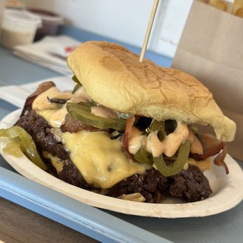 For The Win - Burgers Near Me - Glendale, California