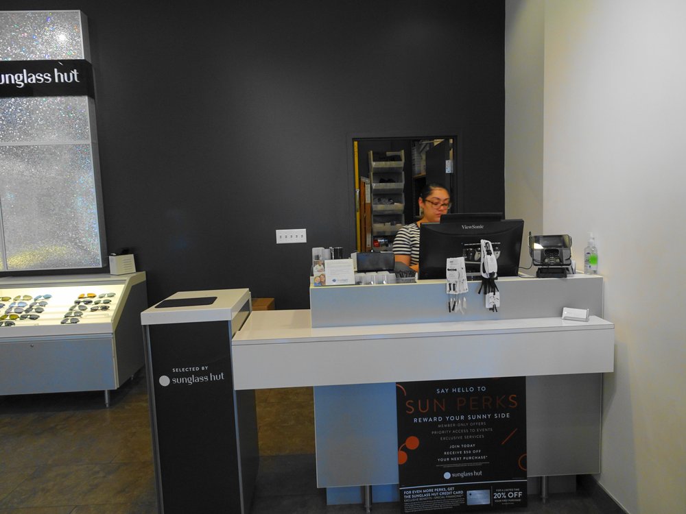 SUNGLASS HUT Updated May 2024 22 Reviews 2041 W Gray, Houston