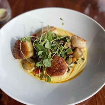 Sunset Terrace - Scallops with fingerling potatoes and teardrop peppers with mushrooms so delicious! - Seafood Near Me - Asheville, North Carolina Sunset Terrace - Scallops with fingerling potatoes and teardrop peppers with mushrooms so delicious! - Seafood Near Me - Asheville, North Carolina