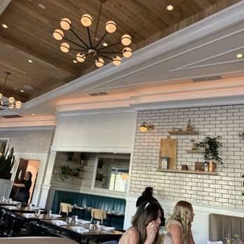 Mida - Inside - Wine Bars Near Me - Boston, Massachusetts Mida - Inside - Wine Bars Near Me - Boston, Massachusetts