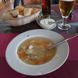 S' Enramada - 'CUP-O-SOUP' bouillon cube, quality bowl of "homemade chicken soup" Lol €10