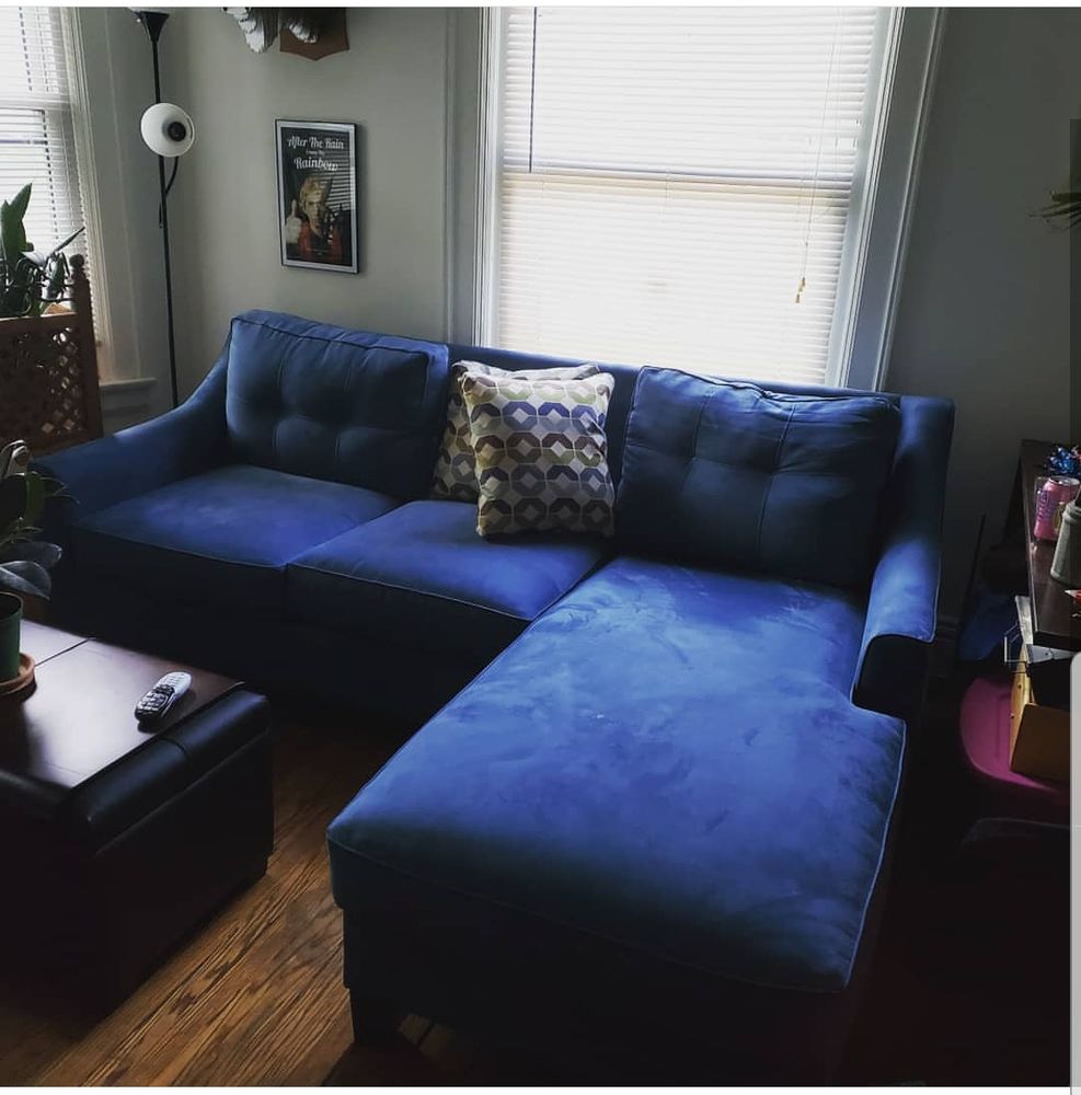 RAYMOUR & FLANIGAN FURNITURE AND MATTRESS STORE 23 Photos & 16