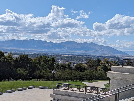 Utah State Capitol by null