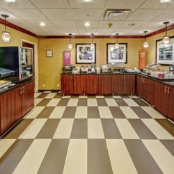 Hampton Inn Corinth - Restaurant