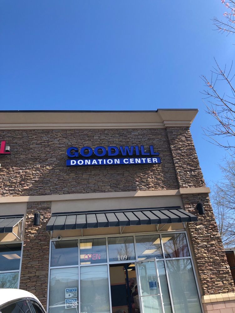 GOODWILL DONATION CENTER Updated June 2024 7810 Mcginnis Ferry Rd