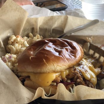 The Promiscuous Fork - PIG & MAC salad - Barbeque Near Me - La Jolla, California The Promiscuous Fork - PIG & MAC salad - Barbeque Near Me - La Jolla, California