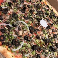 Pizza Jerks - Large Veg Head w Broccoli instead of tomato