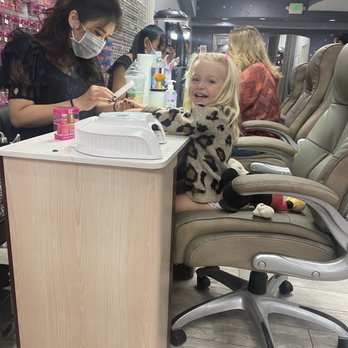 Pretty Nails & Spa - Nail Salons Near Me - Buckeye, Arizona Pretty Nails & Spa - Nail Salons Near Me - Buckeye, Arizona