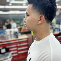Eclips Barber Shop