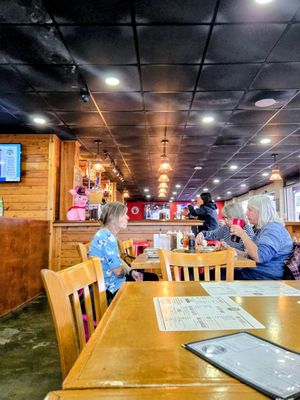 Swig & Swine by null