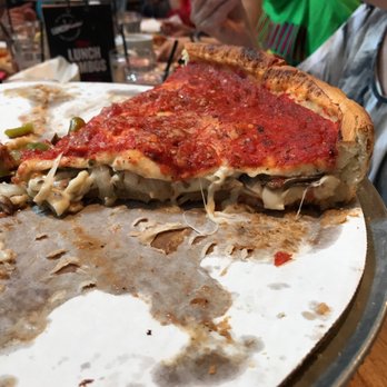 Giordano's - Pizza Near Me - Chicago, Illinois