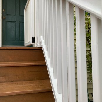 Seattle Window Cleaners - Siding scrub - after. Works great on vinyl and similar surfaces! - Window Washing Near Me - Seattle, Washington Seattle Window Cleaners - Siding scrub - after. Works great on vinyl and similar surfaces! - Window Washing Near Me - Seattle, Washington