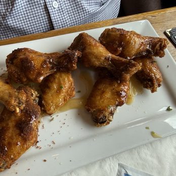 The Crooked Spoon Gastropub - Texas Wings - Gastropubs Near Me - Clermont, Florida