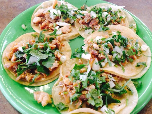 TAQUERIA SANTOS LAGUNA by null