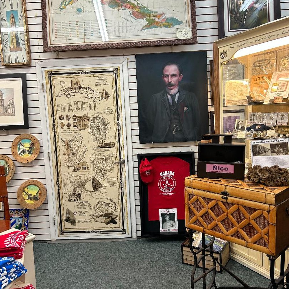 Sentir Cubano - Special Room - Jewelry Near Me - Miami, Florida Sentir Cubano - Special Room - Jewelry Near Me - Miami, Florida