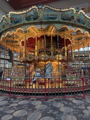 Maplewood Mall by null