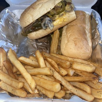 Longstreet Tavern - Chicken Wings Near Me - Pine Bush, New York