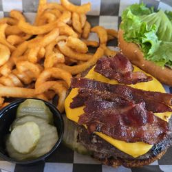 Cowpuncher's Cafe & Catering