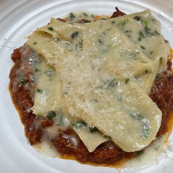 Mama - Handkerchief pasta with a meaty red sauce - Italian Near Me - Oakland, California Mama - Handkerchief pasta with a meaty red sauce - Italian Near Me - Oakland, California
