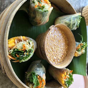 Restaurante Mezzanine - Spring rolls - Thai Near Me - Tulum, ROO