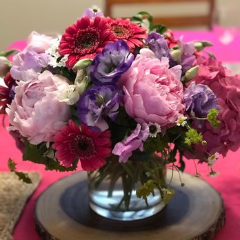 Flowers By Lynda - Florists Near Me - Azusa, California Flowers By Lynda - Florists Near Me - Azusa, California