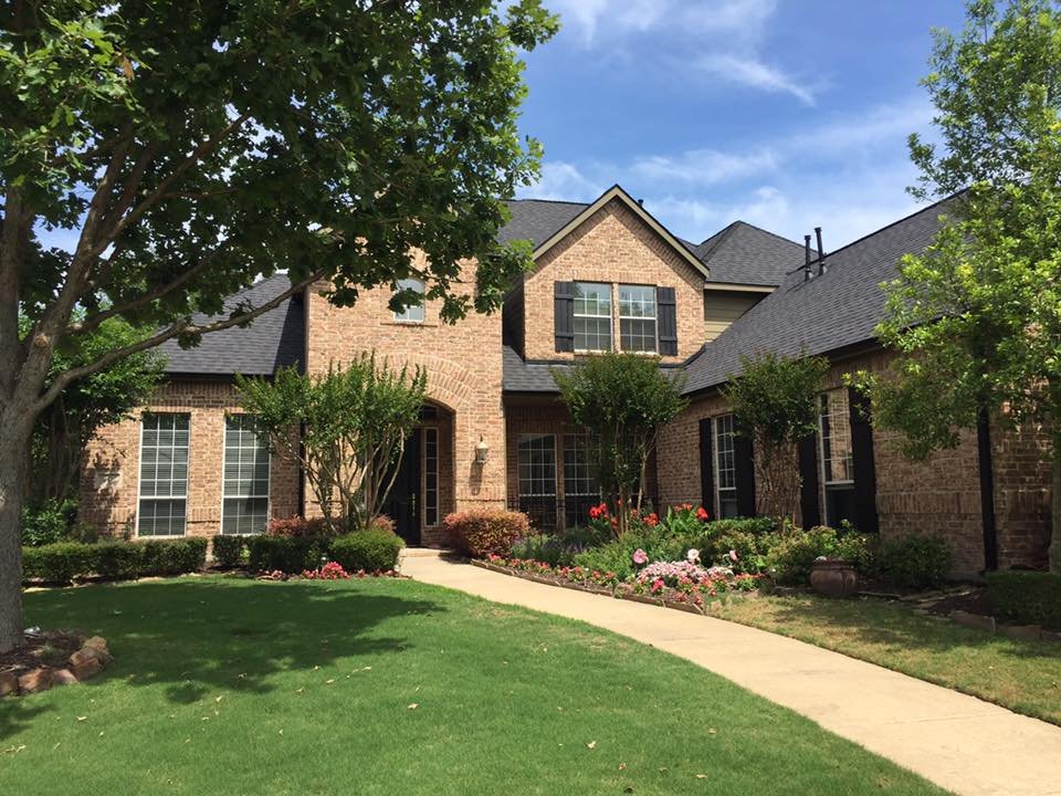 Slide of Country Club Roofing & Construction