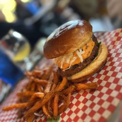 Stacked STL - Build your own burger with sweet potato fries