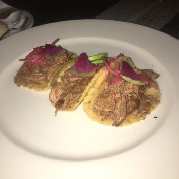 Rosas & Xocolate Restaurant-Bar - Lamb tacos - Bars Near Me - Mérida, YUC