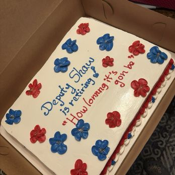 Smallcakes Pearland Parkway - Everyone at work loved the cake and it was still moist 3 days later.... Great quality, you can't get rid of me now  Thank you - Cupcakes Near Me - Houston, Texas