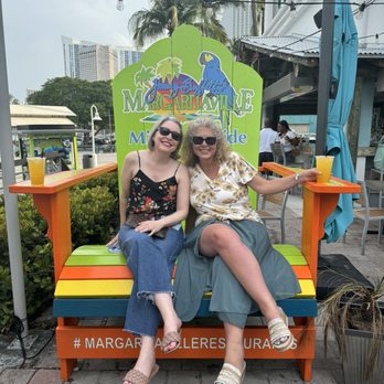 Margaritaville - Miami Bayside - Photo op outside of restaurant - Burgers Near Me - Miami, Florida Margaritaville - Miami Bayside - Photo op outside of restaurant - Burgers Near Me - Miami, Florida