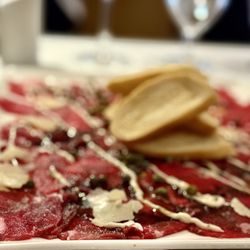 Eddie Merlot's - Beef Carpaccio