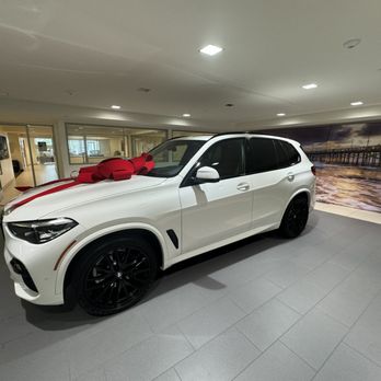 STERLING BMW NEWPORT BEACH - Updated March 2025 - 306 Photos & 965 ...