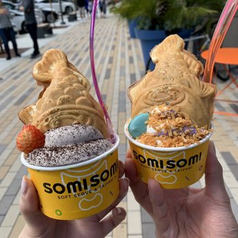 Somisomi - Left: Oreo, right: milk & ube - Desserts Near Me - Cupertino, California Somisomi - Left: Oreo, right: milk & ube - Desserts Near Me - Cupertino, California