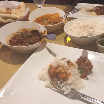 Curry Mantra - Kadai chicken, chicken tikka masala, rice, garlic naan bread - Indian Near Me - Warner Robins, Georgia