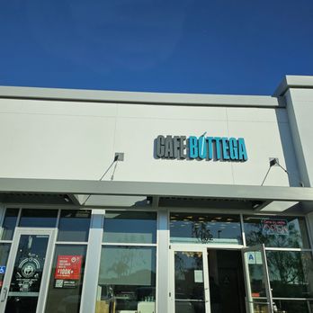 Cafe Bottega - outside - Coffee & Tea Near Me - Riverside, California