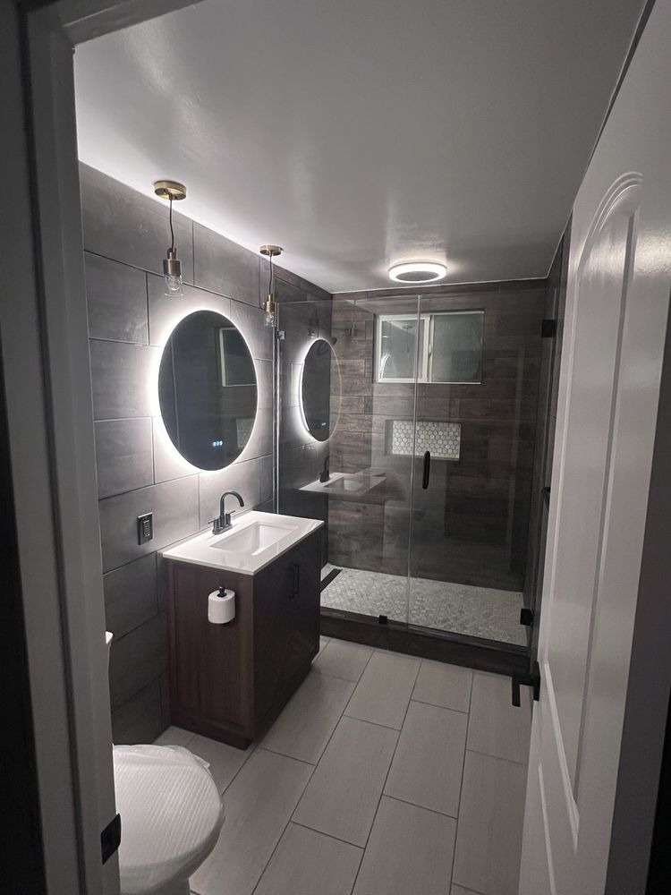 Slide of HYT Construction