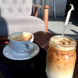 Iced oat latte for here Iced oat latte for here