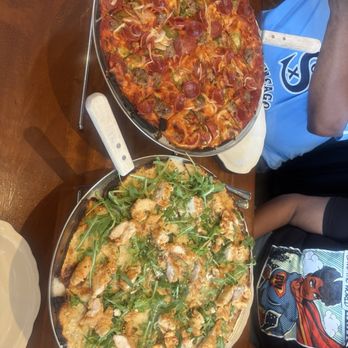 DL Macks - Mack's Special Honey Truffle Chicken Pizza - New American Near Me - Dallas, Texas DL Macks - Mack's Special Honey Truffle Chicken Pizza - New American Near Me - Dallas, Texas