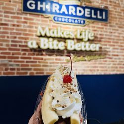 Banana split