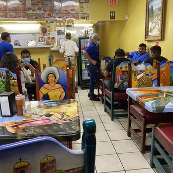 Taqueria Guadalajara - Interior - Mexican Near Me - Columbus, Ohio Taqueria Guadalajara - Interior - Mexican Near Me - Columbus, Ohio