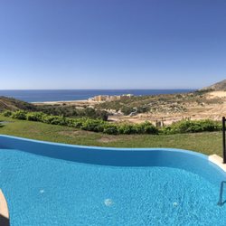 Pool 26 - Montecristo Villas