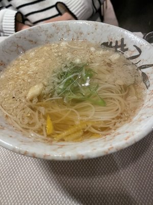 En Japanese kitchen & Sake bar by null